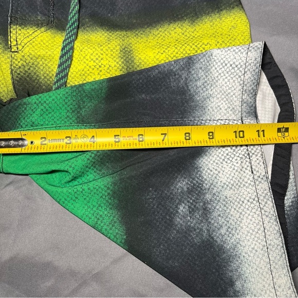 Aeropostale Men's Black and Green Swim Shorts size 34 - Picture 11 of 11